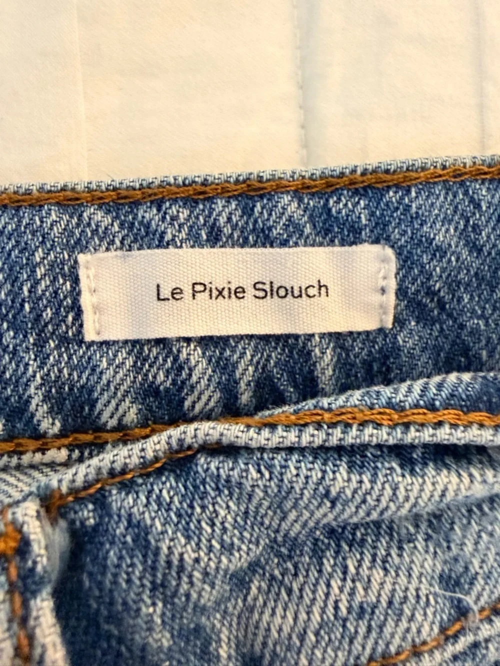 FRAME Iceberg Wash Relaxed Straight Leg Jeans Size 28 - Picture 7 of 10
